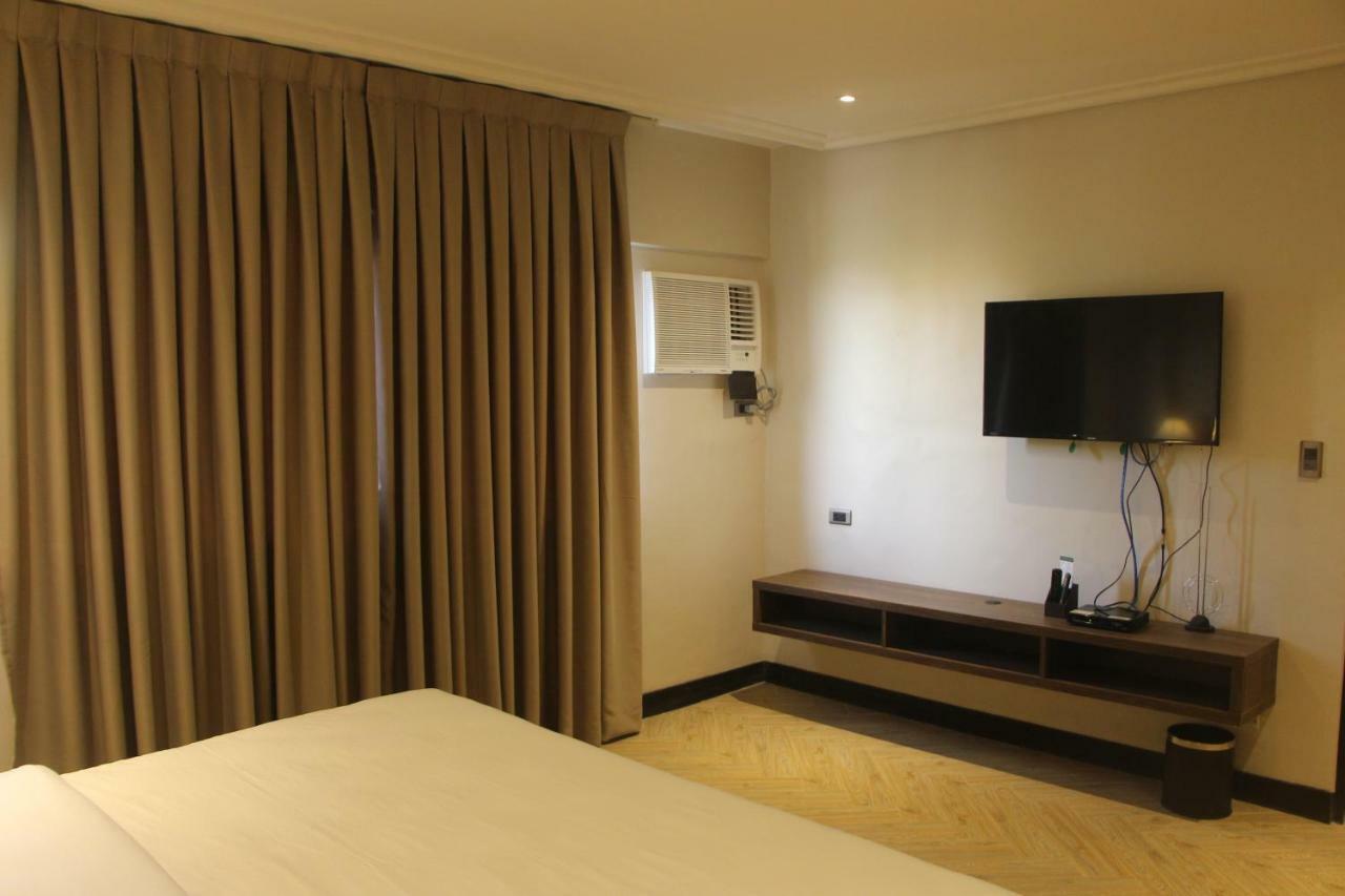 Acacia Hotel Bacolod Eksteriør billede
