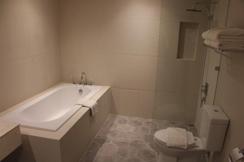 Acacia Hotel Bacolod Eksteriør billede